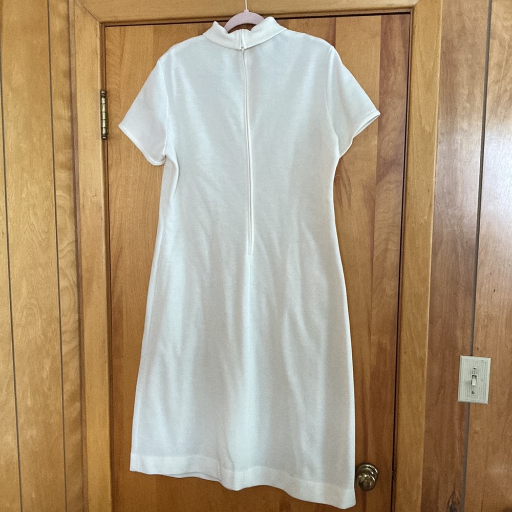 1970s knit shift dress - Picture 3 of 3